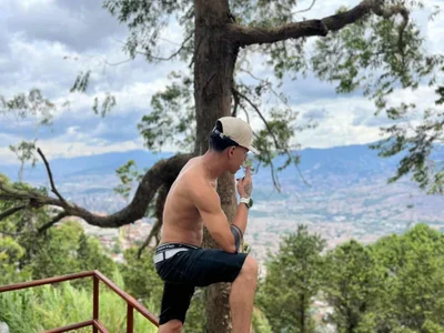 ethanchamo Public Foto 5