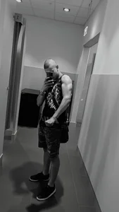 Akillas Public Fotka 2