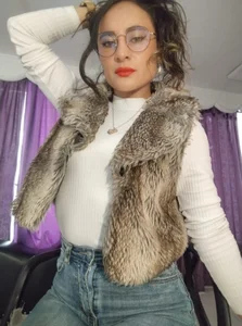 🙈 de Coral_Gibson  3 Imagens