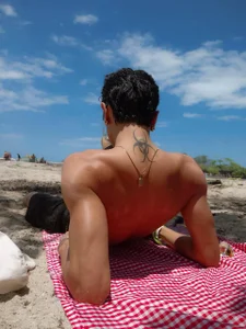 beach time od Angelligth  2 snímek