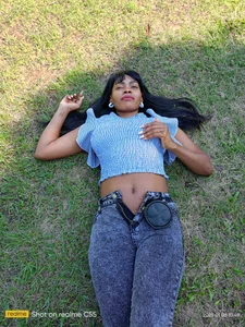 celeste_smmith_: Being lovely and sexy!! ( 6 фото)