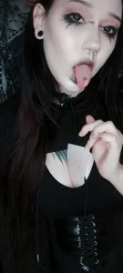 chloe_crystall_killer little secret ;) Pic