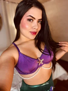 Isabella_Rios_ Enchanting Mermaid 💗✨  7. fénykép