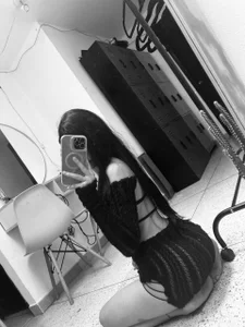 Tiffany_yu Sexy mirror pics Pic