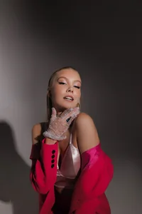 RubyGibbs Public Pic 2