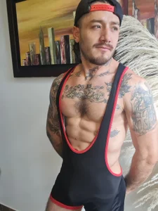 MARCELOANDLUCIAN HERE AQUILES Pic 7