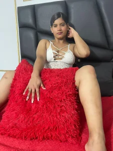Tiana_Rossi Tiana ready for youu Foto 4