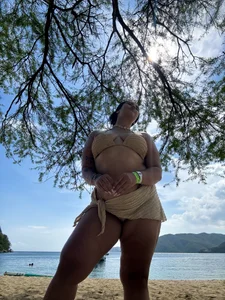 Mía vacaciones🌸🏝️🌊 de curvy_jhacky Foto 3