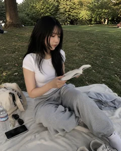 ElizabetGollihue Do you like to read? Εικόνα