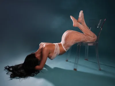 White vibes today #nylons #stokings de KairaAndrews  6 Imagens