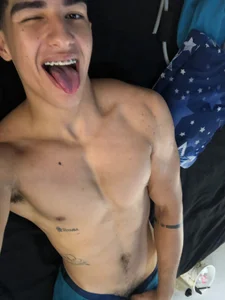 Goldendesirexx__ 🧑🏻‍💼🩺🔥 Pic 2