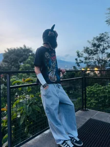 NoahWalker__ Public Hình 4