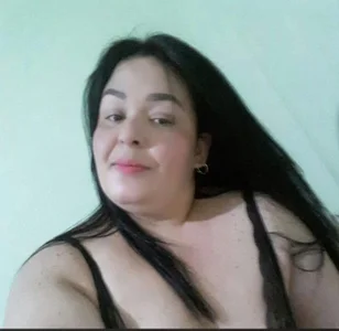 Gabriela_Silva7 Public Pic 2