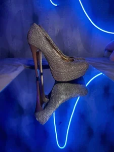 I am shoe fetishist ^-^ de Viky_Poll  6 Imagens