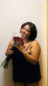 Kenya--Buhle Flowers for me Pic