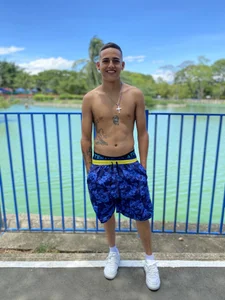 Latino_Junge Hi Guy  3টি ছবি