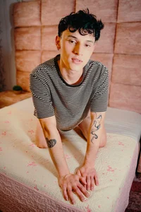 LephyStar: Public ( 2 фото)