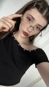 Zoe_Vee My July Pic