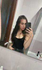 Alter3go0 Selfie Pic