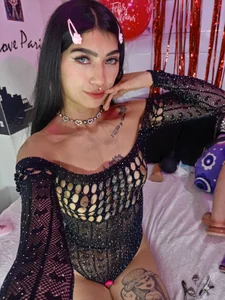 Sara_Caplerxx Sparkling Princess ❤️‍🔥👅💎 Pic