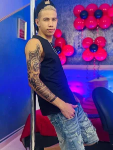 Erick_Zhimerman I don’t bite, but I do tease Pic