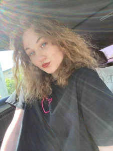 SophieNiktashu Public Bilde 3