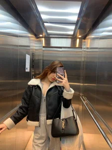 Empty_Drive: Public ( 2 фото)