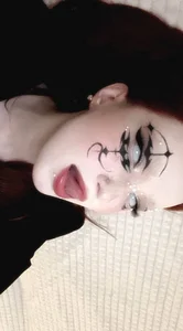 😈😈😈 od sunflare_  snímek