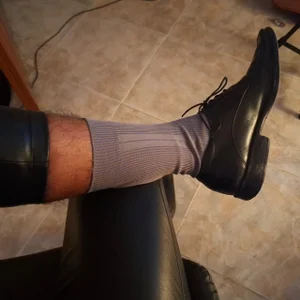 bradley_colt Mis zapatos y medias de vestir. 사진 3