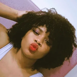 DANIELA_MICHELHellow guys ❤图片