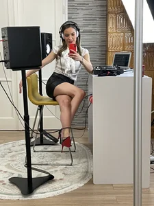 JaneDejaySC Heal By DJ And Her Legs Foto 4