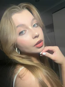 SherryBerry_ Public Billede 2