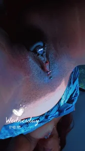 CreamyLeanaXo I FUCKED MY HAND BRAKE IN MY CAR slika 3