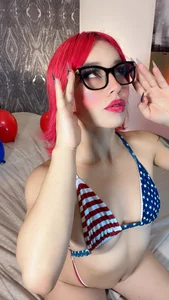 AbellaFox_ Happy independence day Pic 2
