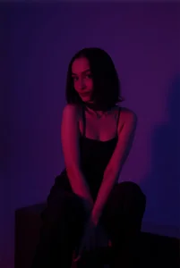 MarieKarma: Neon angel ( 2 фото)