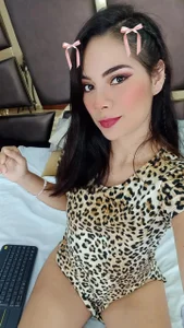 NicoleEspositoのGood Girlの 3枚の写真