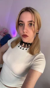 pinkhornyprincess Let's go get some coffee, shall we? Billede 2
