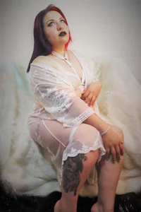 Witch_Scarlet Public Pic 5