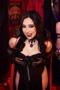 VioletVerona Halloween 😈 Pic 6