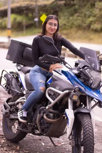 Do you like motorcycles too? 🏍 od EVAH_LEE_  3 snímek