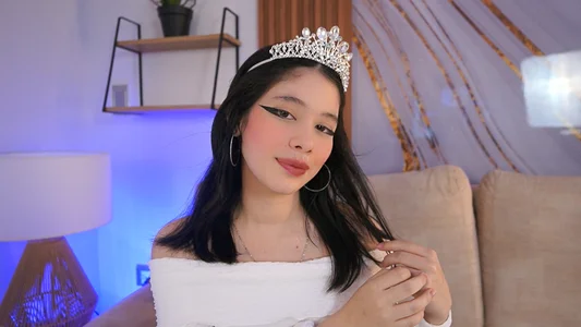 BillieBrownnのCute Girl 🤍🤍の 3枚の写真