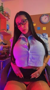 Sue_Wolls Milf Secretary Pic 3