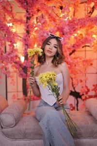 Catvalentine_ Your little flower is me🌻 Foto 5