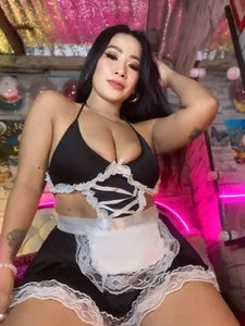 AsianMilfSheryl Public Immagine  7