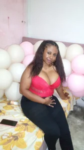 Me od Leila_Banks  2 snímek