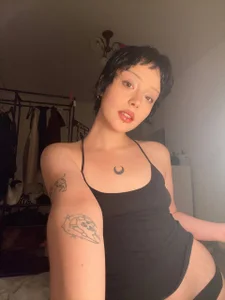 beyouangel Public Pic 2