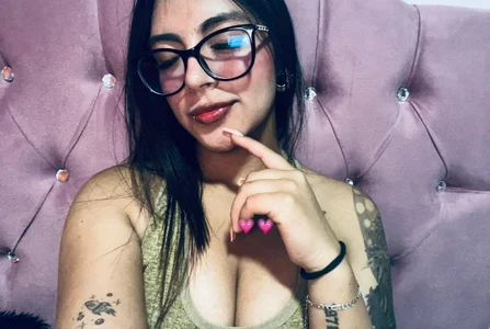 Arion_and_Velvet_bdsm Public Pic 3