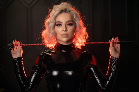 mistress_annaa Public Pic 4