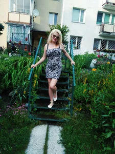 Public od LizaCakes  6 snímek