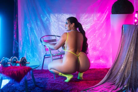 Brianna_monroe COLORS! 🩷🩵 Immagine  4